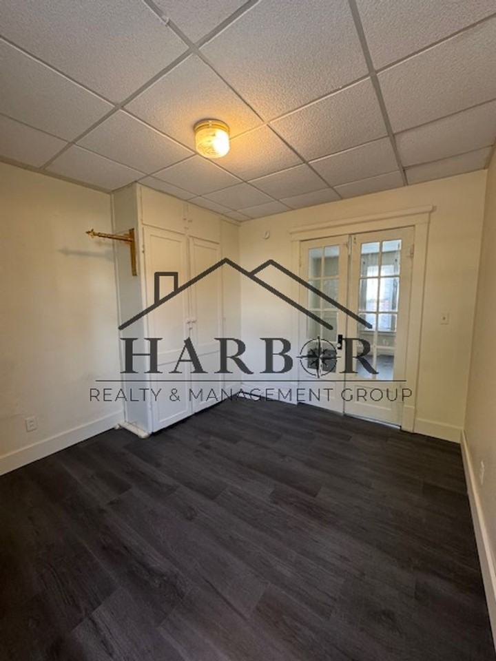 1111 4th St Nw - Photo 3 of 16
