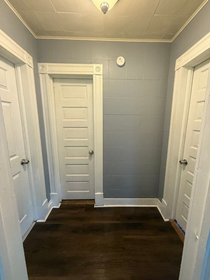 1421 N Hamilton St - Photo 7 of 13