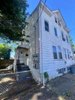 featured image of 403 Cummings Ave