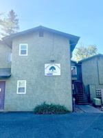 featured image of 940 Walnut St