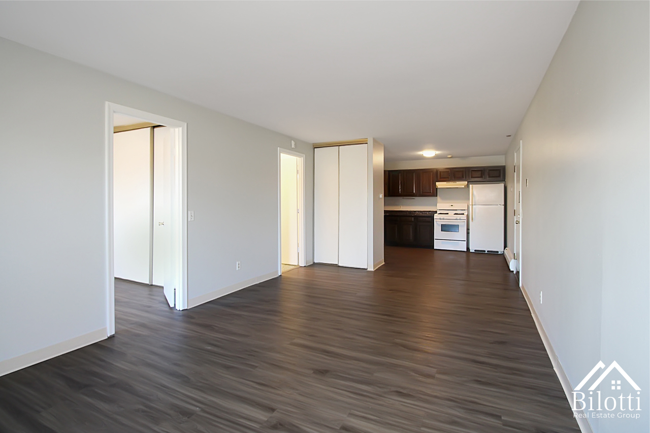 1250 South Broadway - Photo 3 of 23