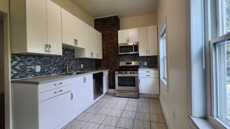 409 Parkwood Rd - Photo 1 of 1