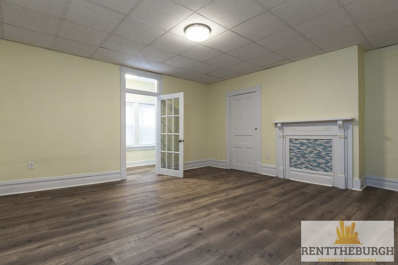 2501 Spring St - Photo 3 of 32