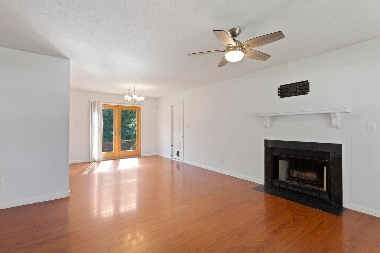 352 Palamino Trl - Photo 4 of 20