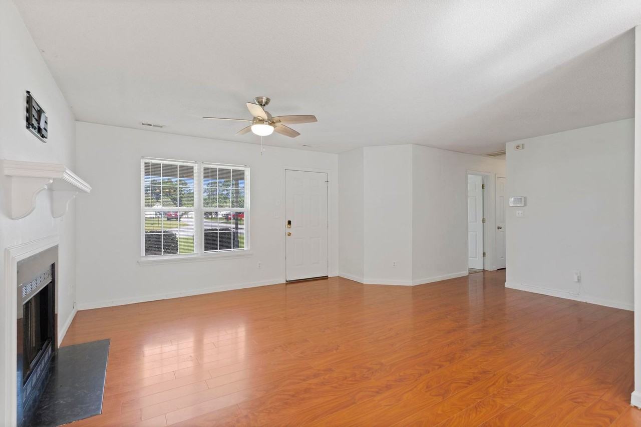 352 Palamino Trl - Photo 7 of 20