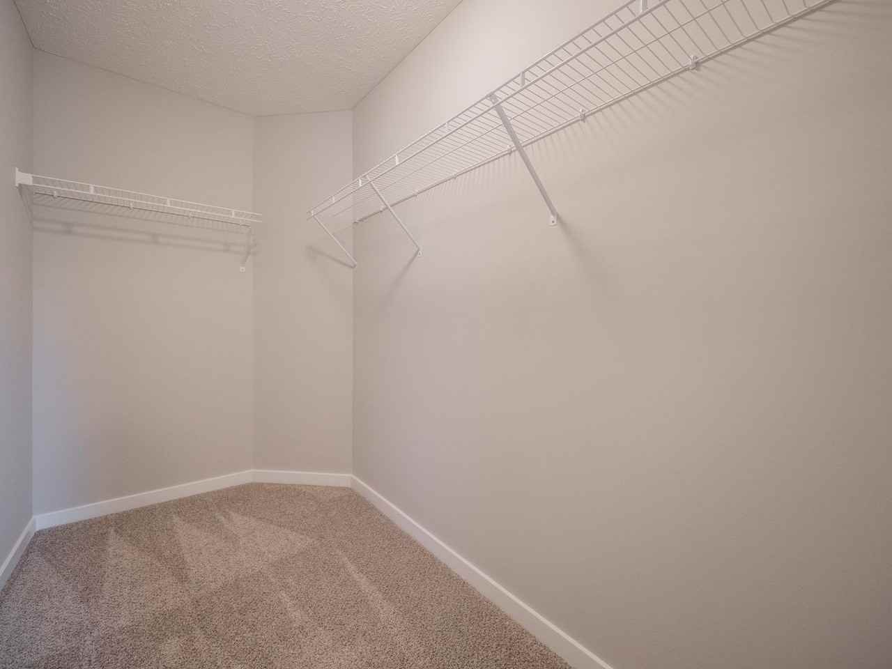 The Kingston of North Olmsted - Photo 3 of 25