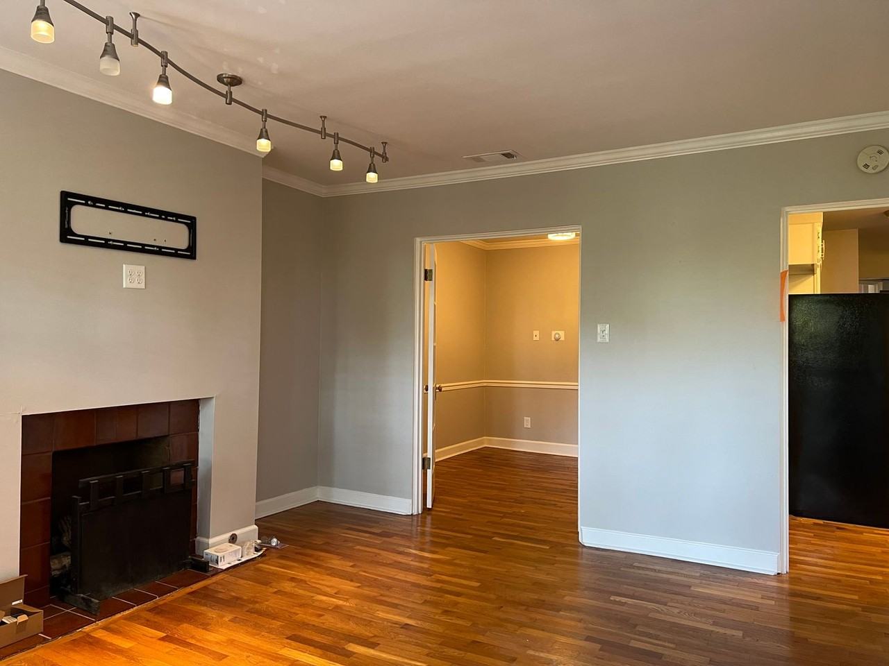 1814 Kavanaugh Blvd - Photo 5 of 24