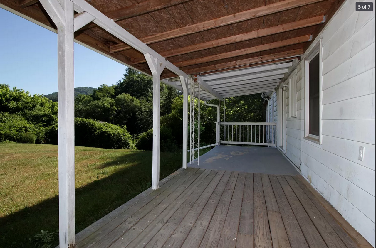 376 Mills Gap Rd - Photo 5 of 7