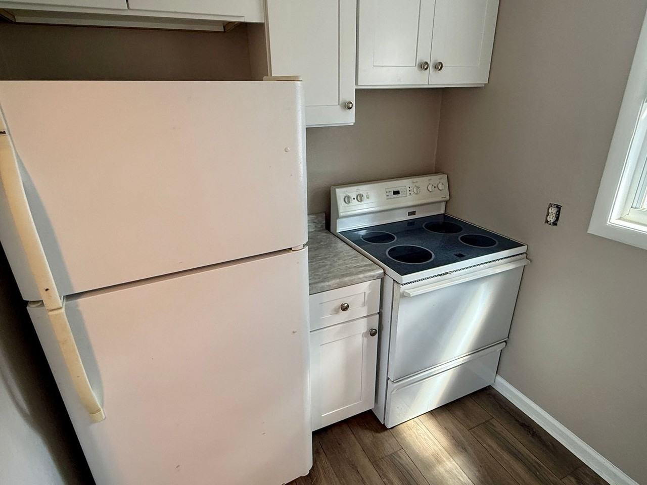 601 Mclennan St - Photo 5 of 17