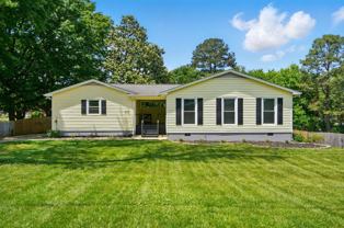 2413 Hoffman St - Photo 1 of 1