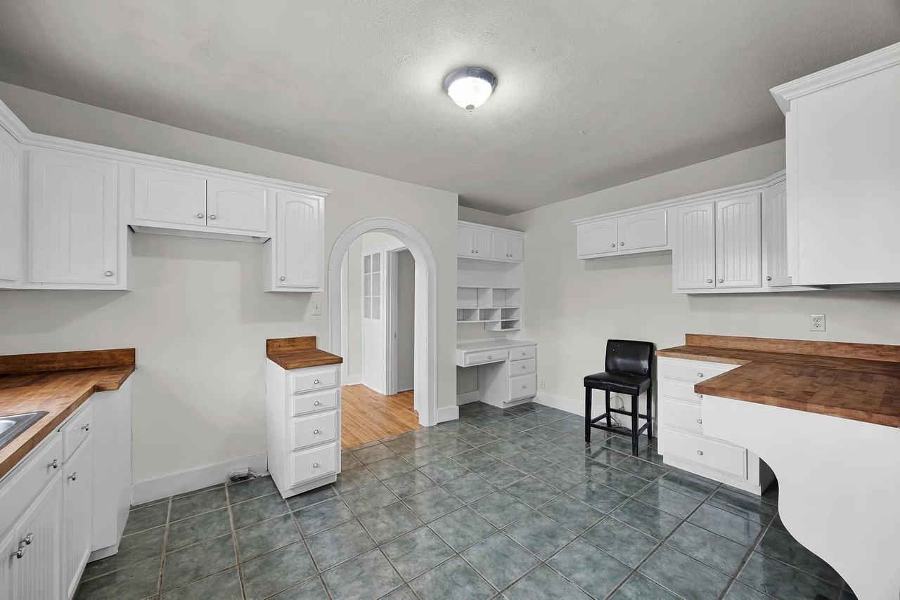 459 Main St #NA - Photo 2 of 7