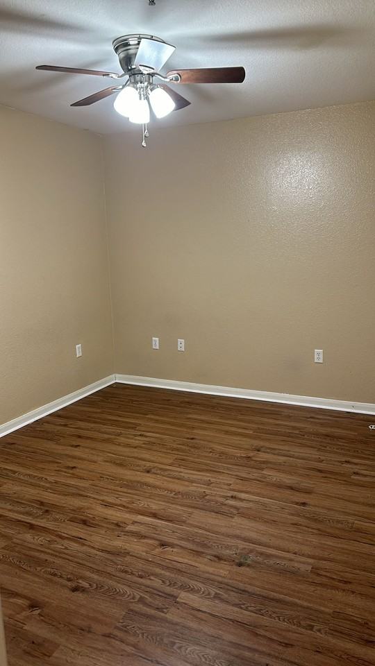 529 Southwest Pkwy #202A - Photo 6 of 6