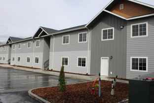 665 Heyburn Ave W - Photo 1 of 1