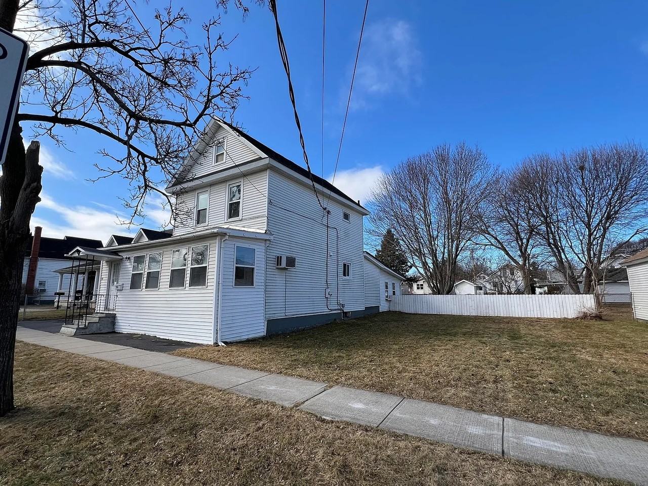 101 Lafayette St #NA - Photo 2 of 23