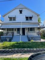featured image of 1312 Eynon St