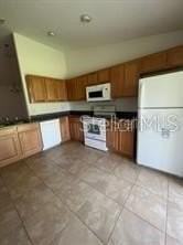 6 Wood Amber Ln #A - Photo 5 of 23