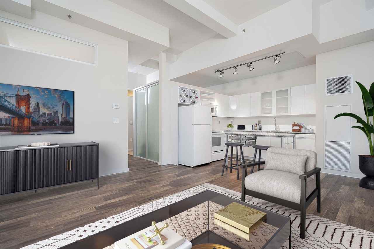 Parisian on Vine Apartments - Photo 6 of 30