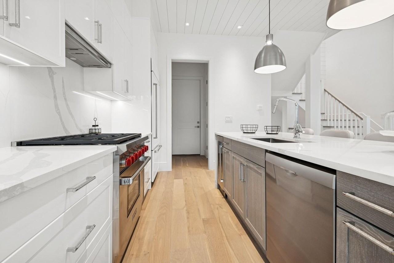 8 Magnolia Dr #2A - Photo 6 of 37