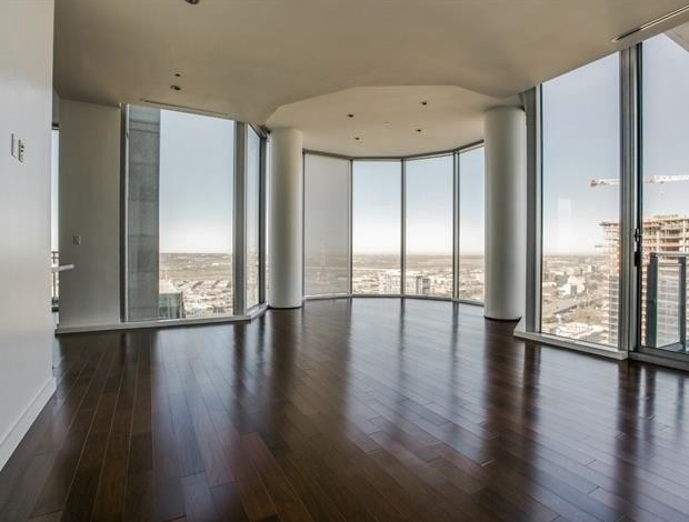 2900 McKinnon Street #1-44 - Photo 5 of 8