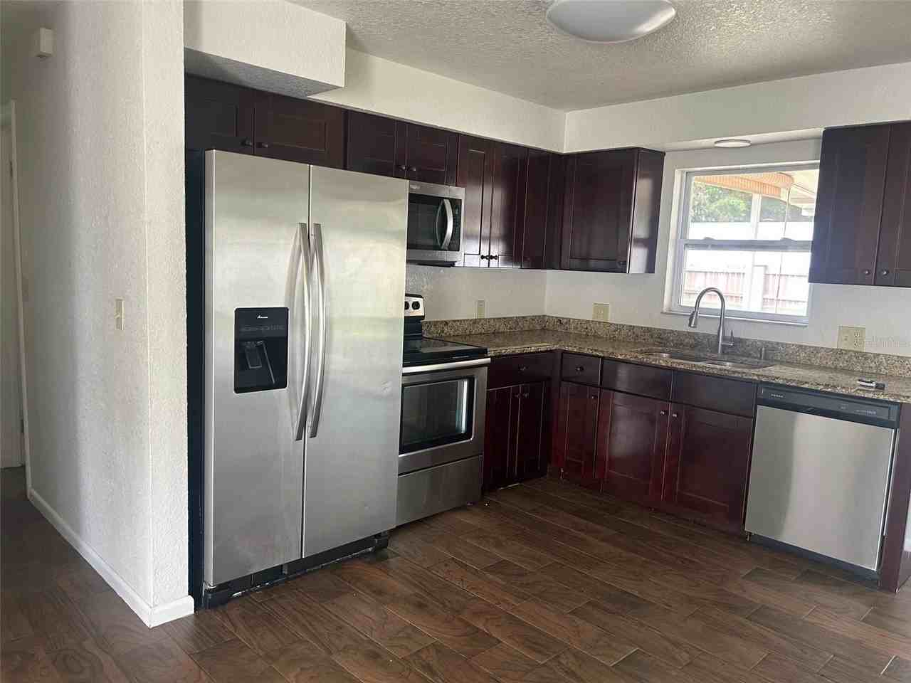 13485 127th Ave - Photo 3 of 13