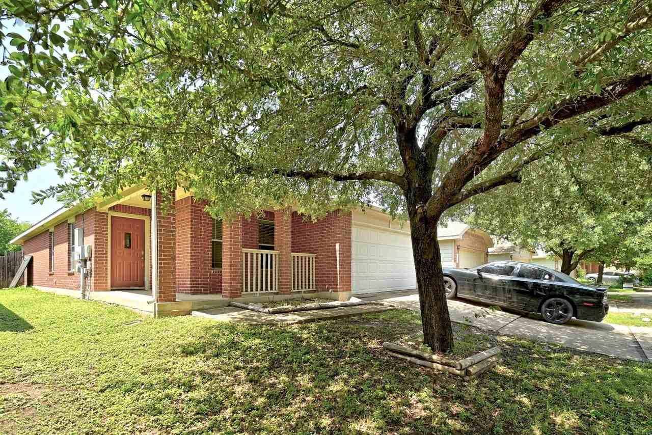 7604 Cayenne Ln - Photo 2 of 27