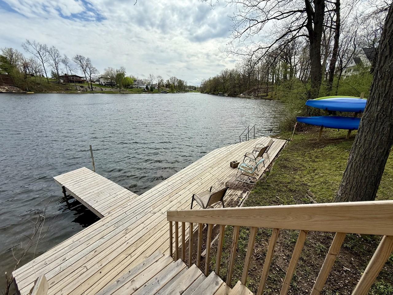 10911 Woodbrook Dr - Photo 2 of 22