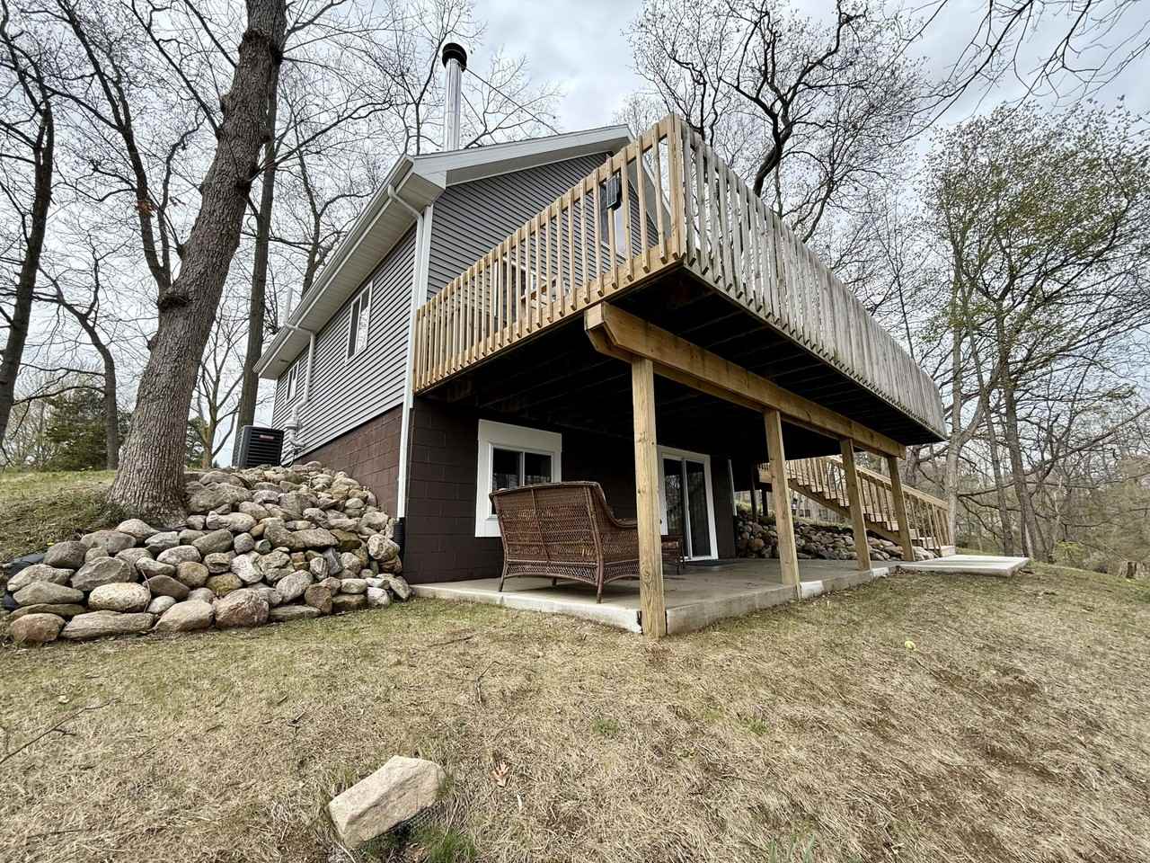 10911 Woodbrook Dr - Photo 3 of 22