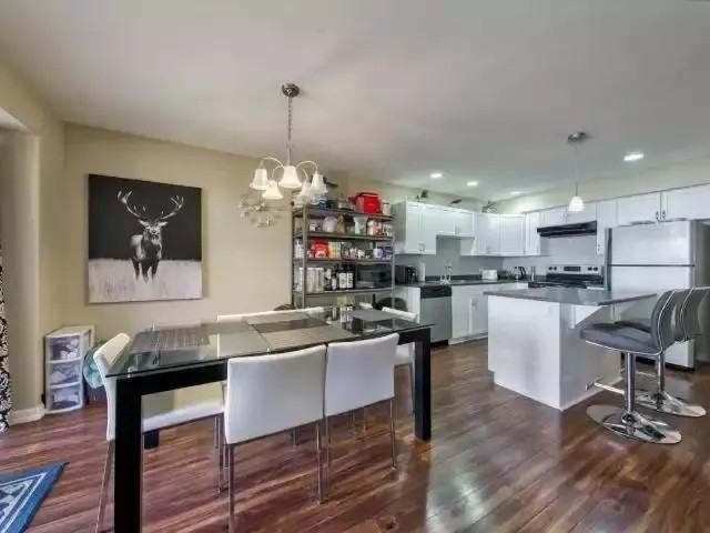 1900 Hugh Allan Dr #18 - Photo 2 of 10