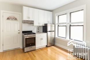 1948 W Wilson Ave #1S - Photo 1 of 1