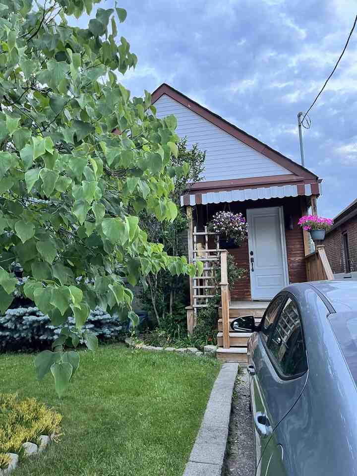 Weston Rd & Mahoney Ave - Photo 5 of 8