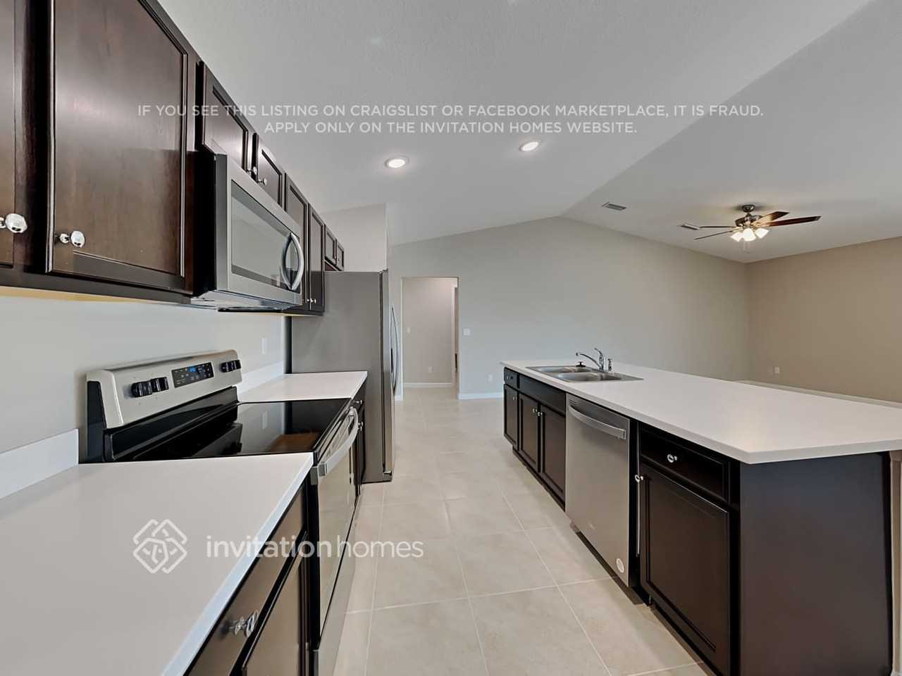 175 Sw Majestic Ter - Photo 7 of 18