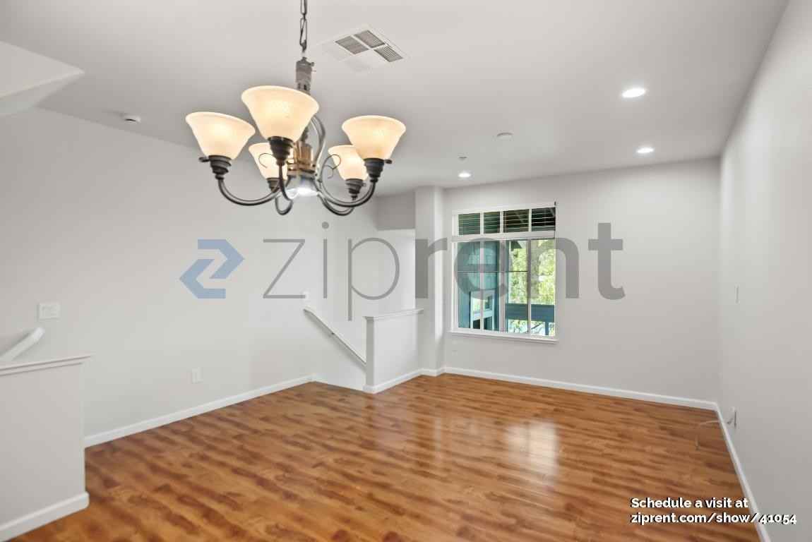 722 Kingsford Way - Photo 6 of 24