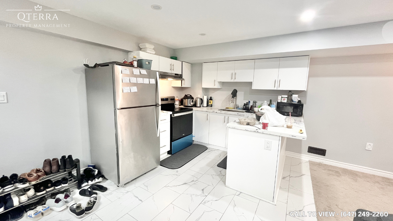 2-142 Crombie St, Bowmanville, Ontario L1C 3K2 - Photo 2 of 18