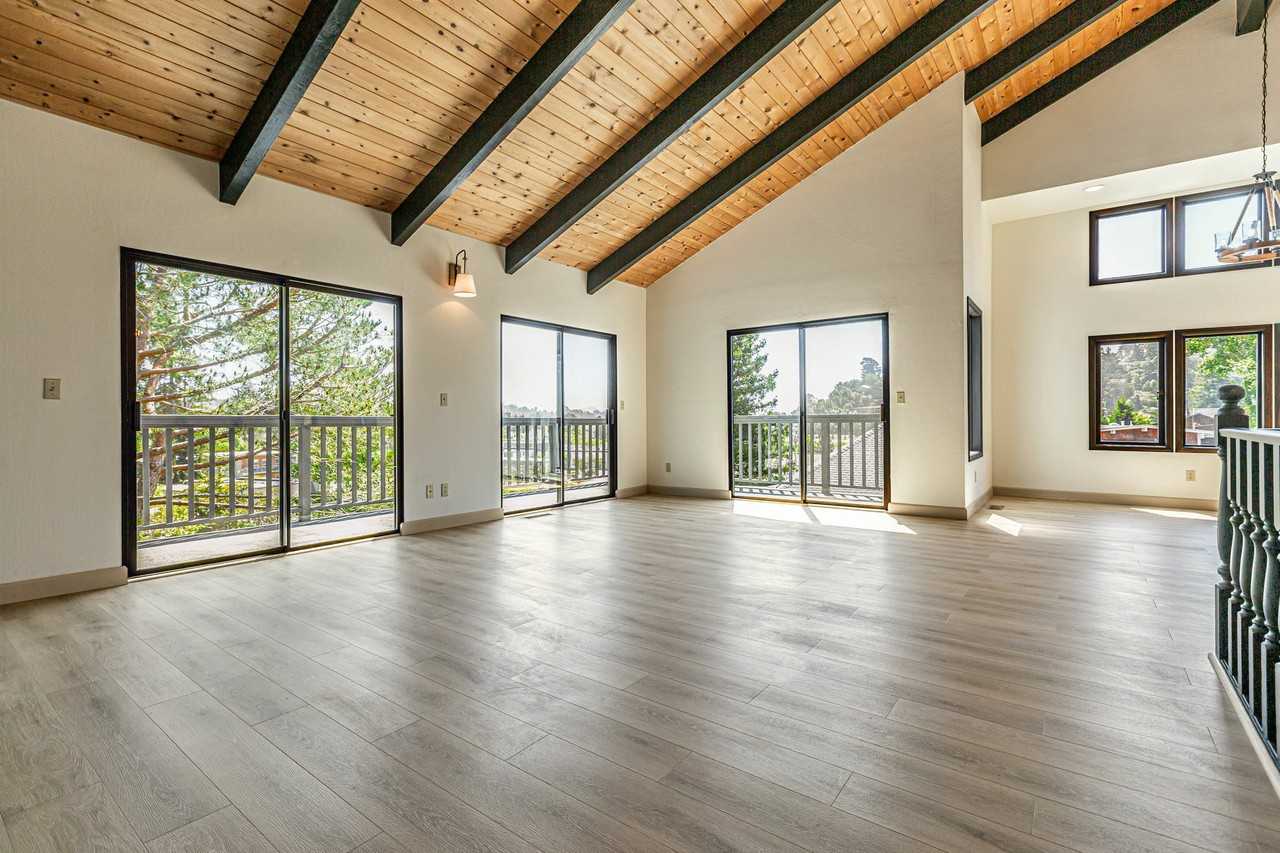 485 Ethel Ave - Photo 3 of 50