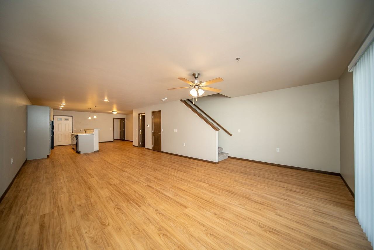 Townhomes For Rent! - Photo 7 of 29