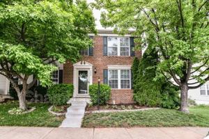 featured image of 235 Shirley Sq Se