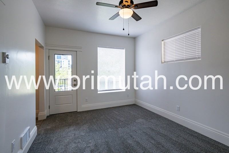 243 Southeast - Photo 3 of 13