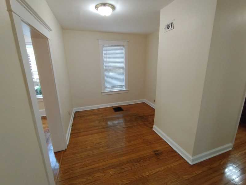 2330 Park St - Photo 3 of 12