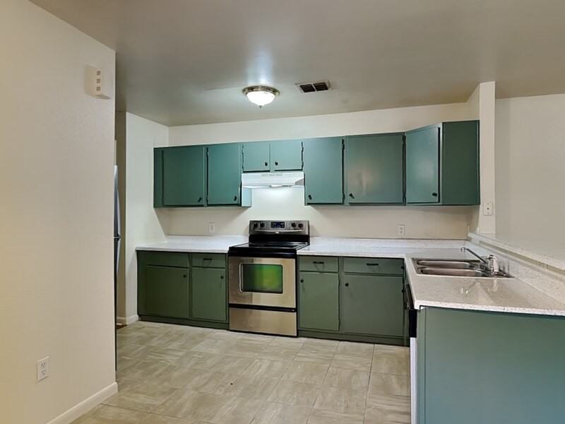 2955 Loving Ave - Photo 7 of 24