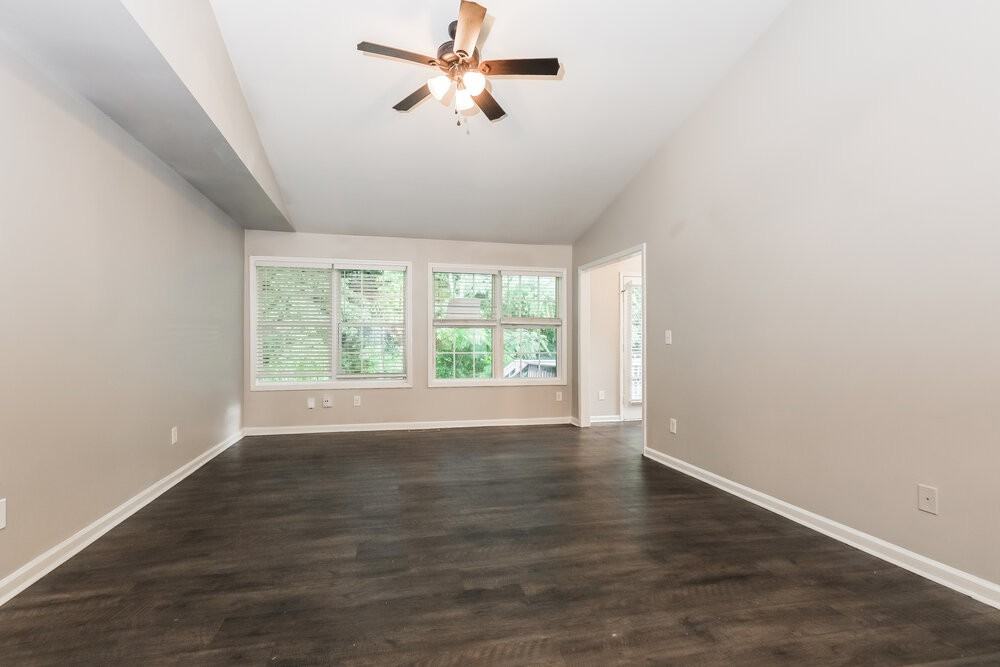 2750 Old South Dr - Photo 5 of 17