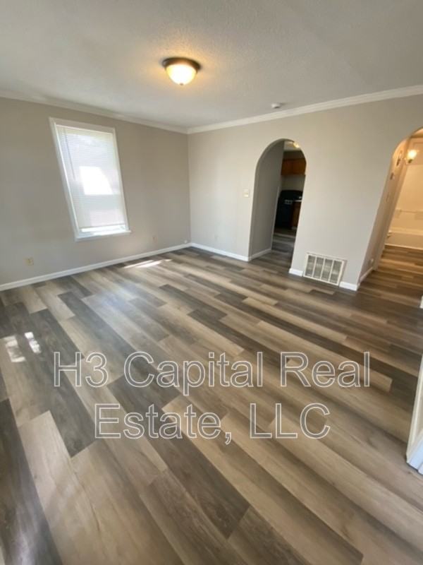 1693 Market St - Photo 2 of 15