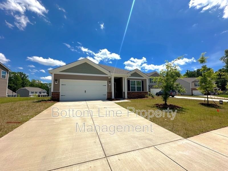 211 Dogwood Creek Dr - Photo 3 of 39