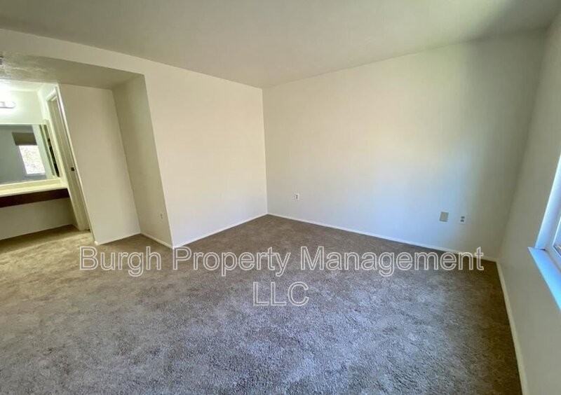27708 Evergreen Run - Photo 3 of 11