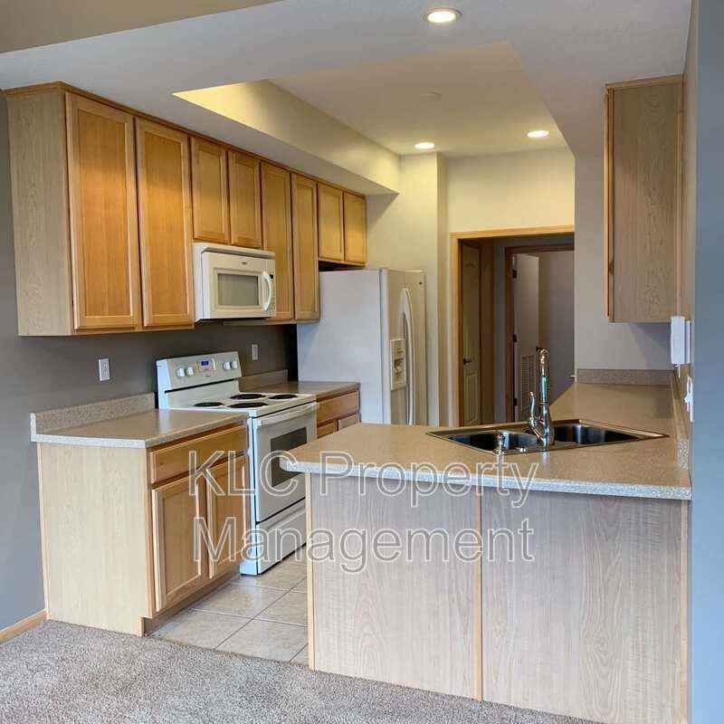 2195 3rd Ave Sw - Photo 2 of 21