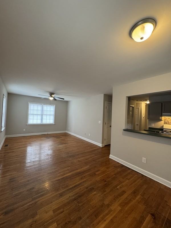 1007 Thomas Ave - Photo 3 of 3