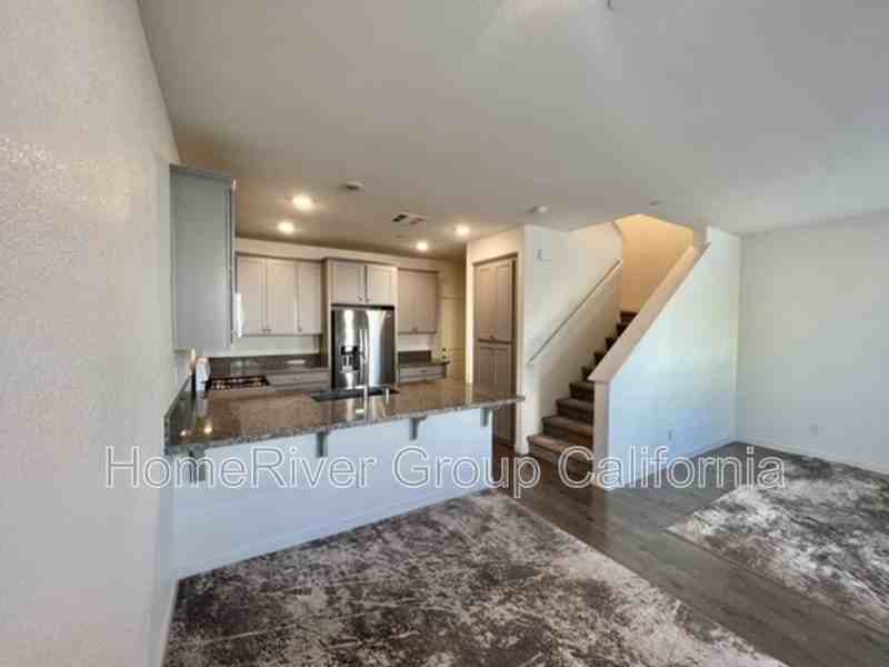 4168 Interceptor Ln - Photo 3 of 22