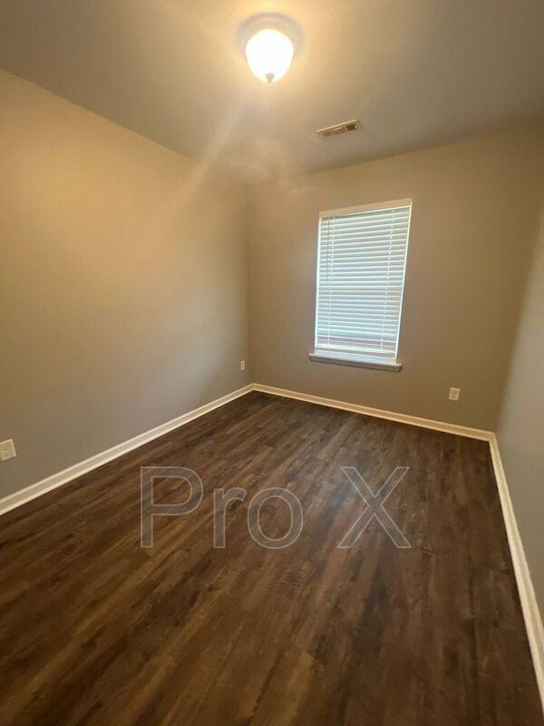 328 Alex Jordan Dr - Photo 4 of 13