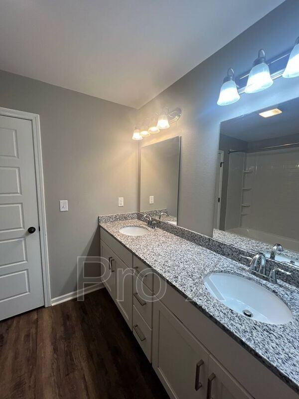 328 Alex Jordan Dr - Photo 7 of 13