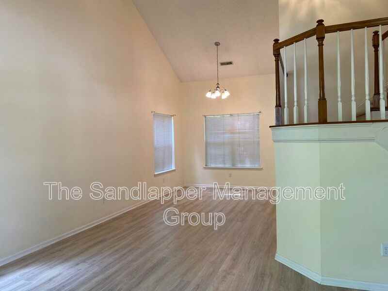1287 Horseshoe Bnd - Photo 3 of 23
