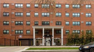 Live Right By The Lake! Charming 1 BR's and Studio's in Bustling Edgewater! - Photo 1 of 1